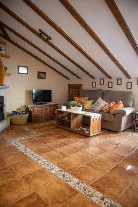 נאבארדונדה דה גרדוס El Nido De Gredos Cuco Apartamento Con Chimenea מראה חיצוני תמונה