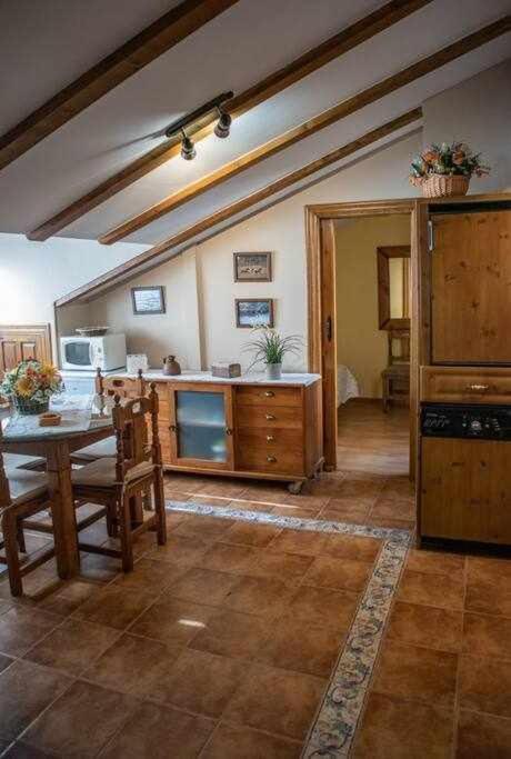 נאבארדונדה דה גרדוס El Nido De Gredos Cuco Apartamento Con Chimenea מראה חיצוני תמונה