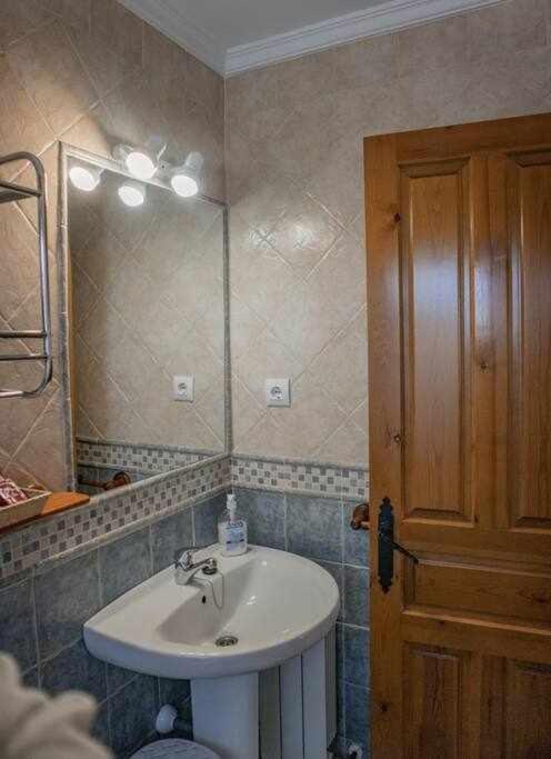 נאבארדונדה דה גרדוס El Nido De Gredos Cuco Apartamento Con Chimenea מראה חיצוני תמונה