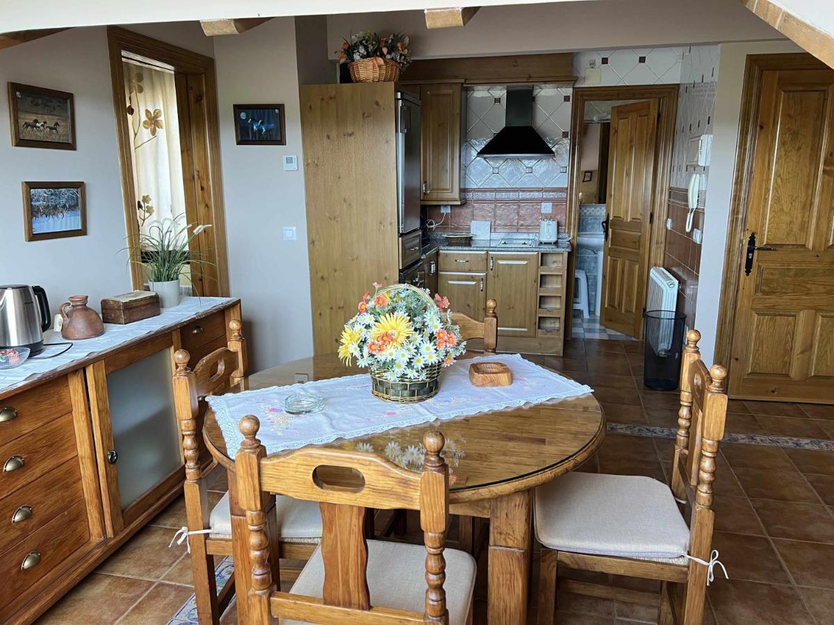 נאבארדונדה דה גרדוס El Nido De Gredos Cuco Apartamento Con Chimenea מראה חיצוני תמונה